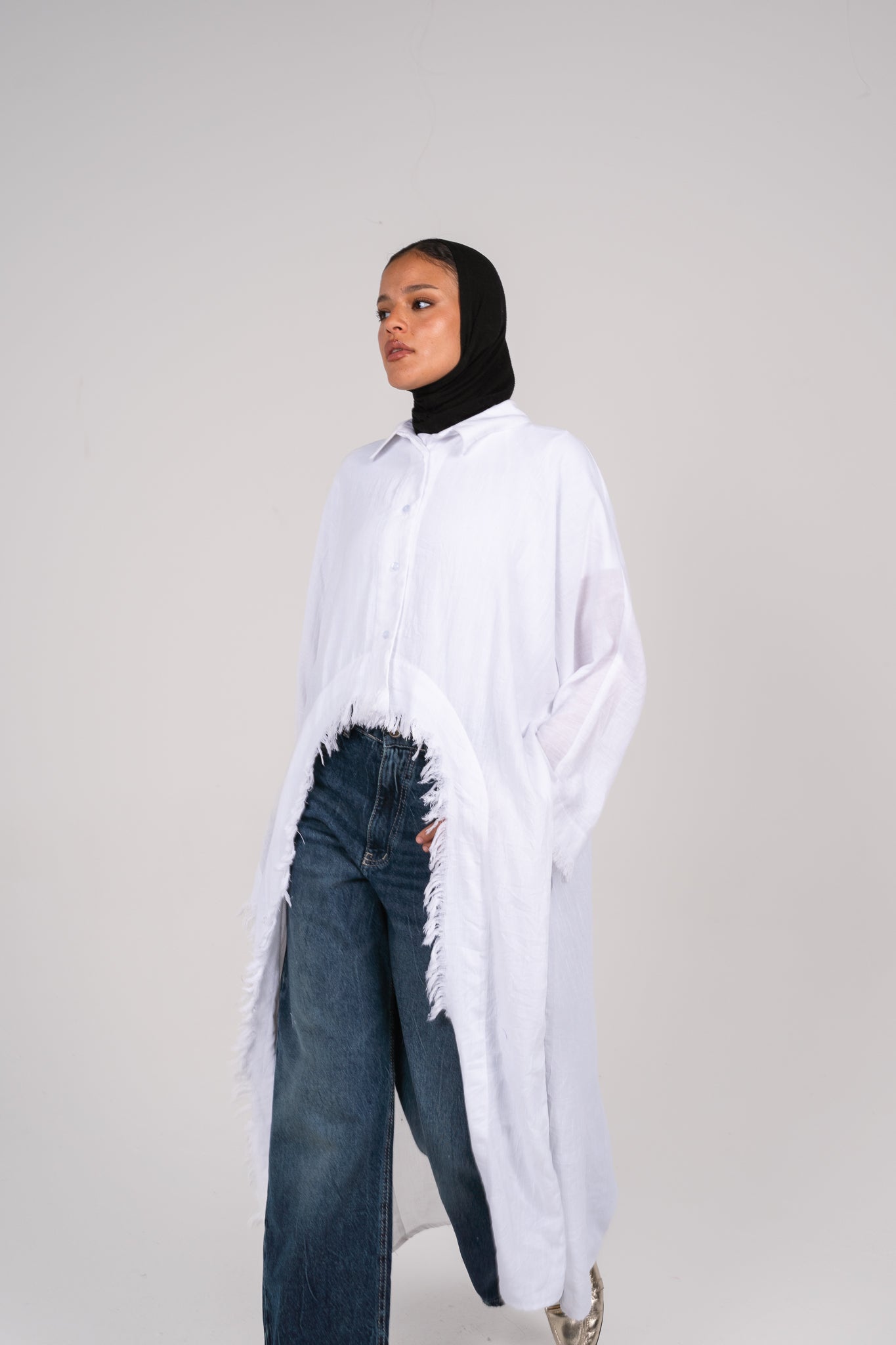 Whisper Fringe Cape White