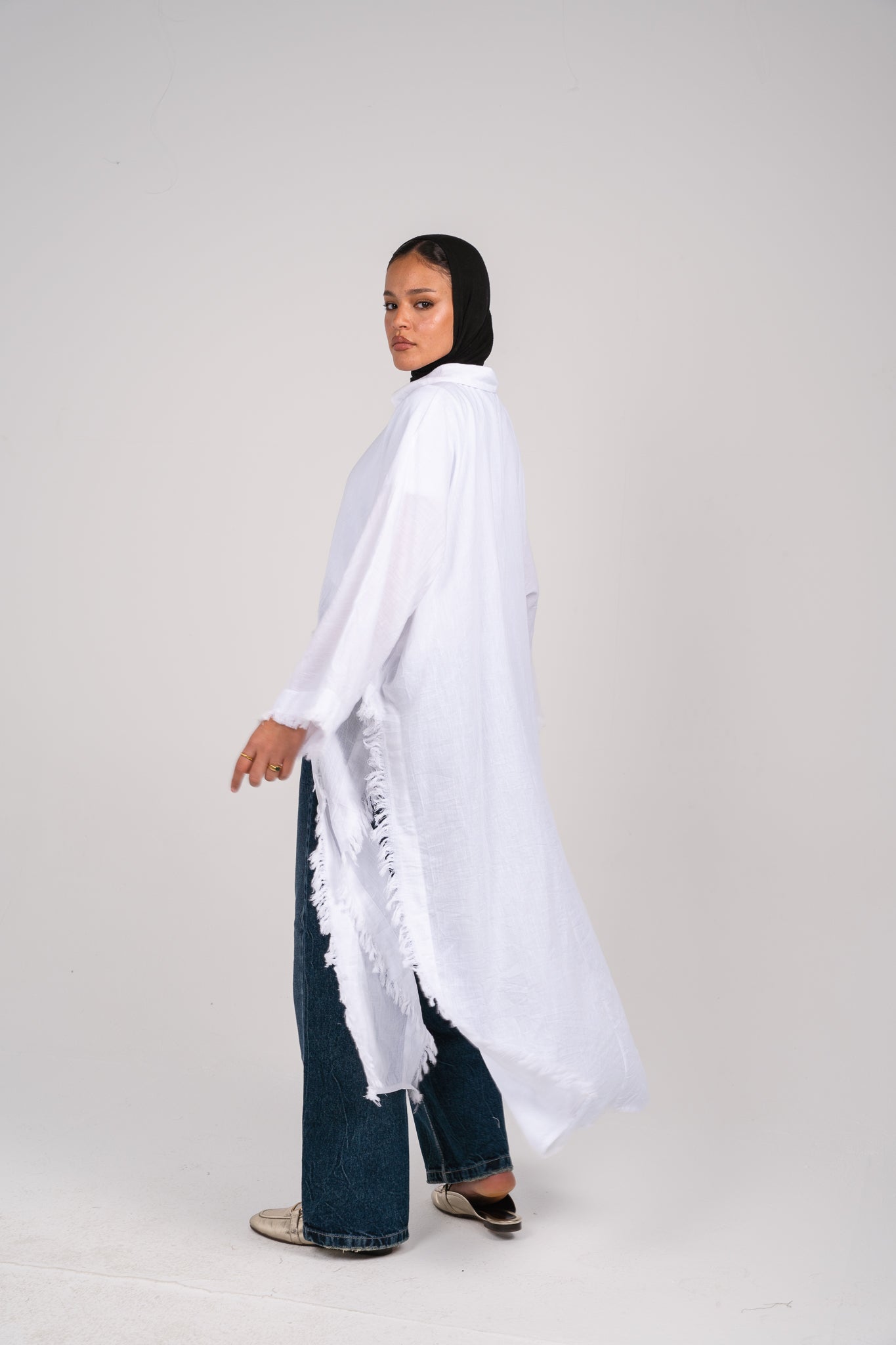 Whisper Fringe Cape White